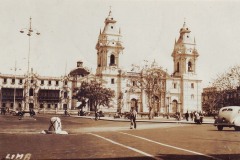 055-Plaza-de-armas-Lima