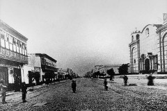 073-Imagen-101-Avenida-Pizarro-en-el-Rimac-la-iglesia-que-se-muestra-no-me-acuerdo-cual-es…