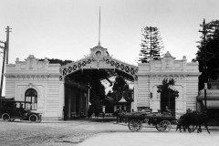 102-Imagen-163-Esta-es-otra-toma-de-la-Estacion-Lima-Chorrillos-Al-fondo-el-parque-de-la-exposici