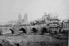 157-Puente-de-Piedra-desde-el-lado-Occidental
