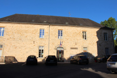 1-Azerat-mairie-copie