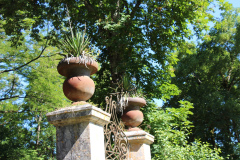 8-les-vases-du-portail-de-la-forge-copie